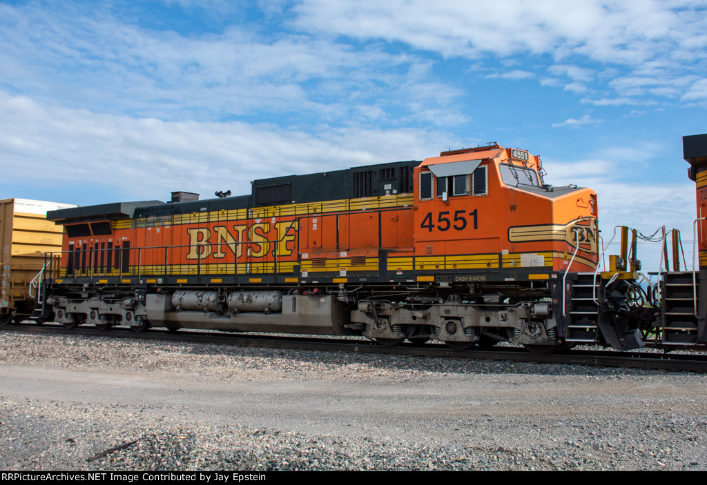 BNSF 4551 trails on an eastbound manifest